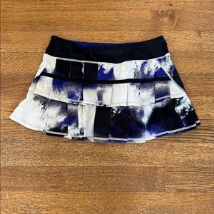 Lulu Lemon tennis skirt, size 8